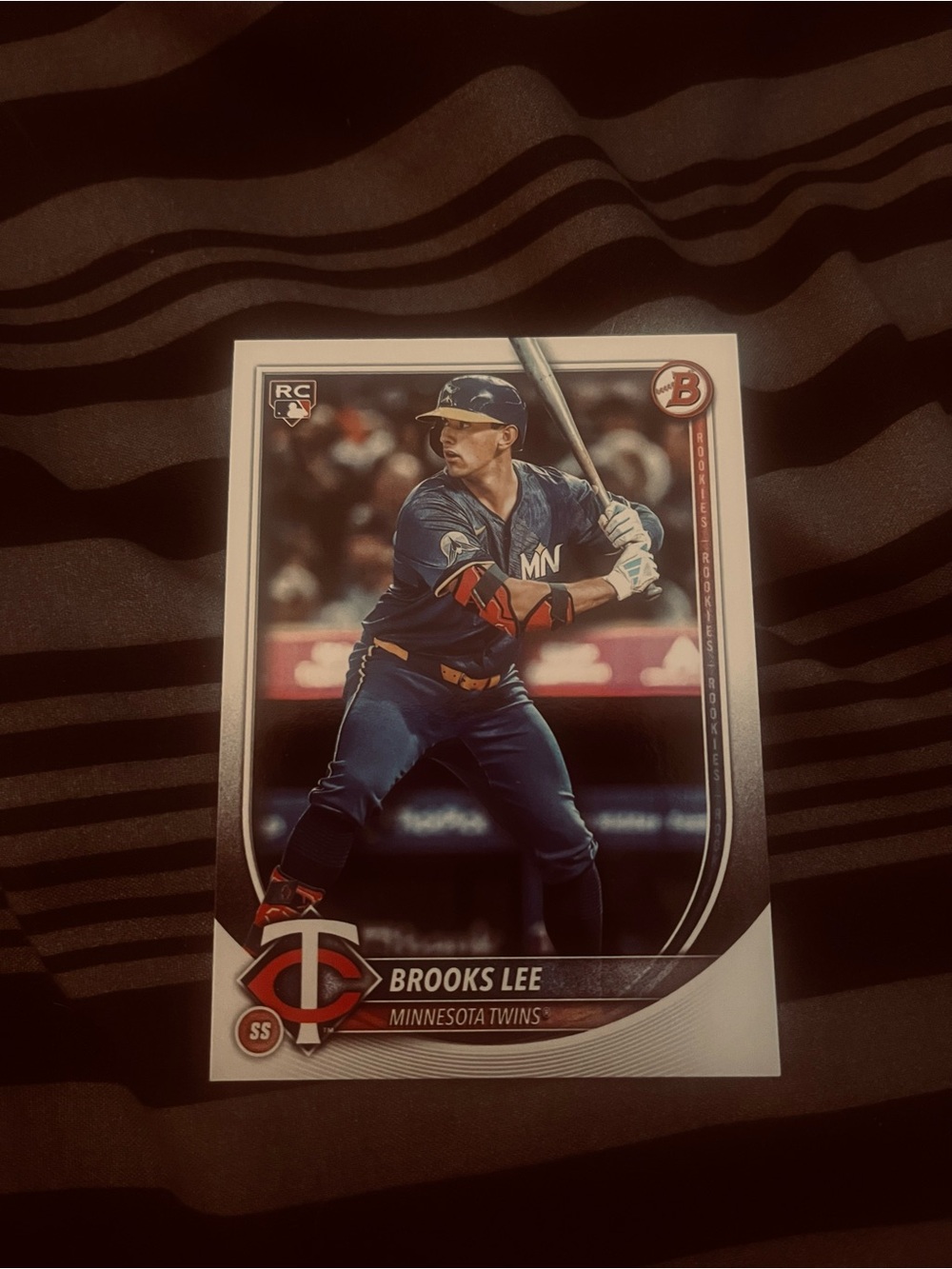 Topps Minnesota Twins Brooks Lee Card - Blue and Red Accents